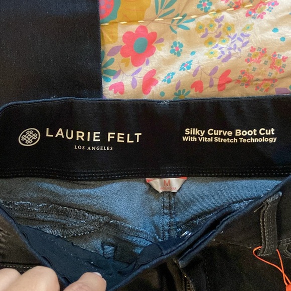 Laurie Felt kick boot jeans - Picture 4 of 5